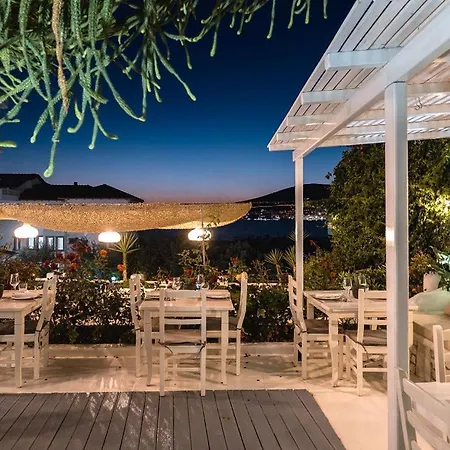Harmony 4* Sarandë